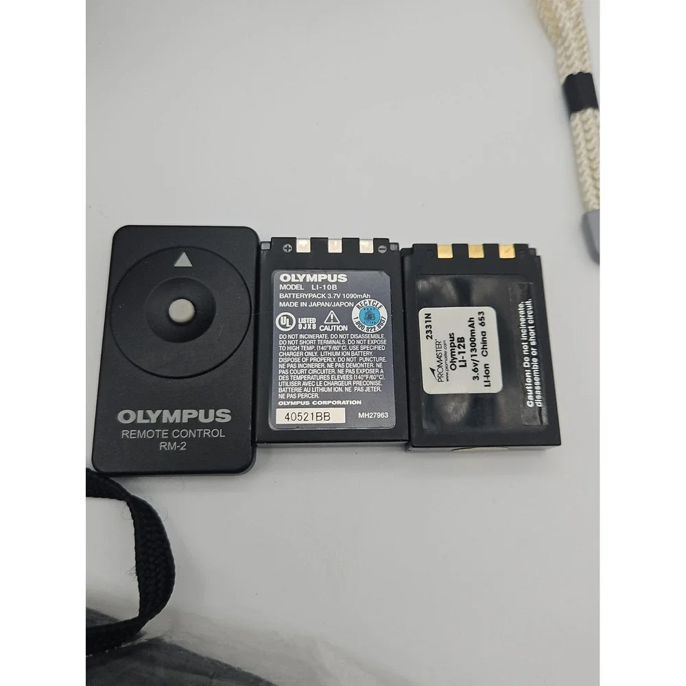 Olympus Camedia C-60 Zoom Digital Camera 6.1MP Compact Tested Working Complete